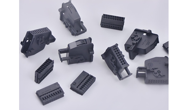 The knowledge points  of automobile connectors